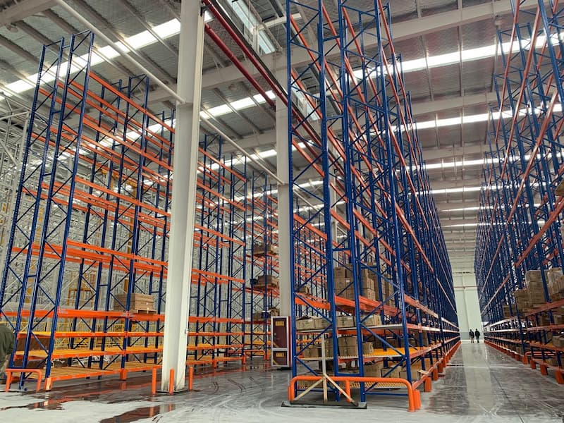 Applications and advantages of pallet racks